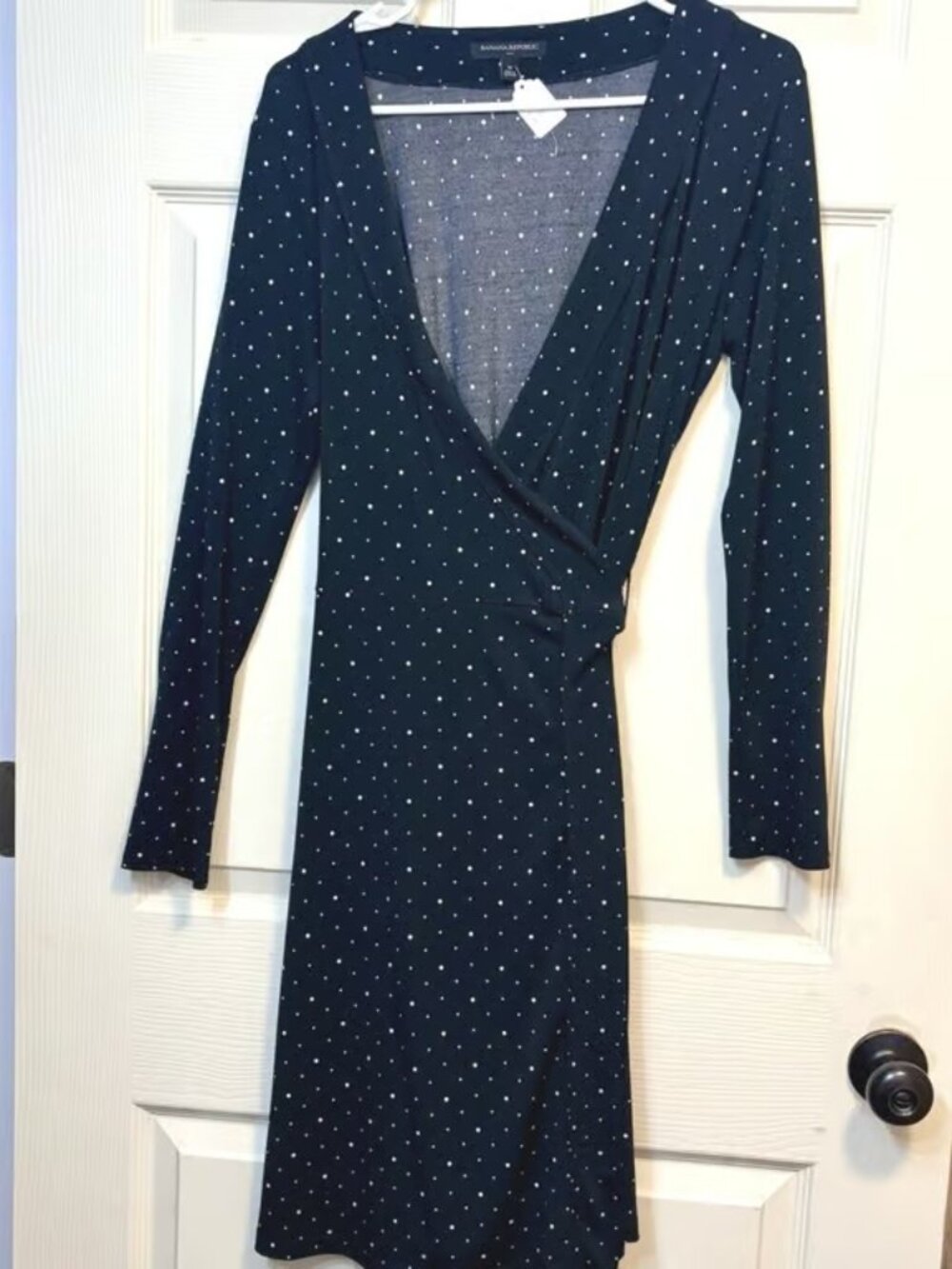 Banana Republic Wrap Dress Polka Dot Black White Long Sleeve V-Neck Size M EUC